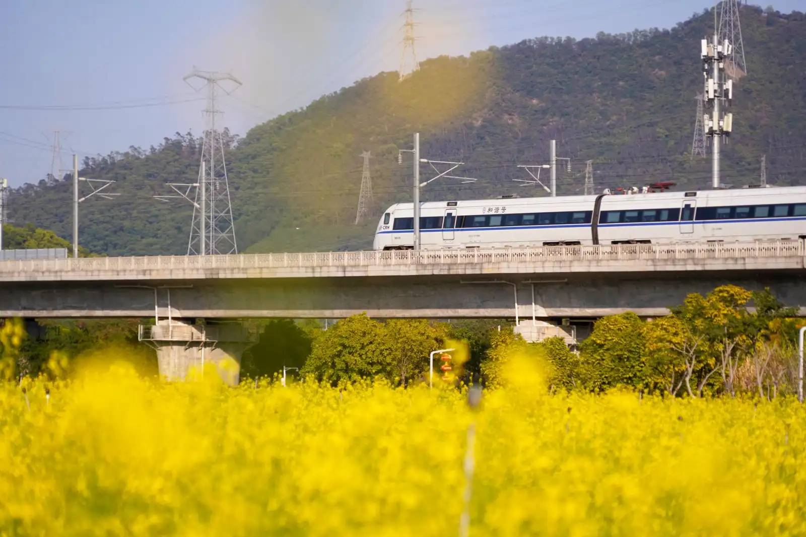 太原天亿鑫腾汽车配件批发常见技术参数选型误区分析