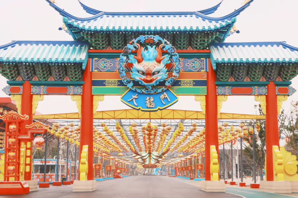 2025年汽车零部件批发市场供需趋势与区域格局分析